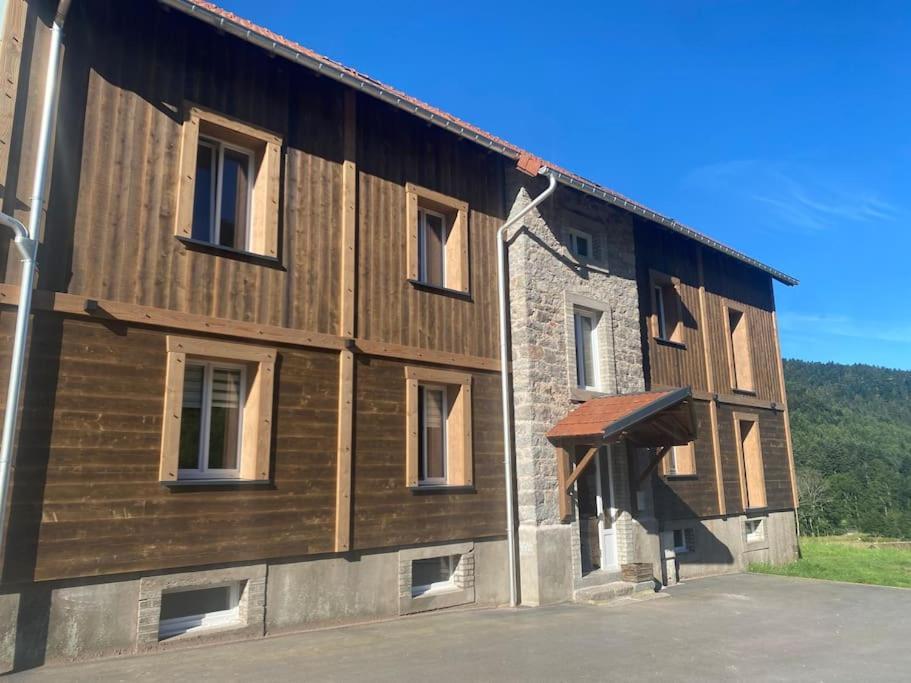 Appartement 5 Personnes Avec Espace Plein Air Сан-Морис-сюр-Мозел Екстериор снимка